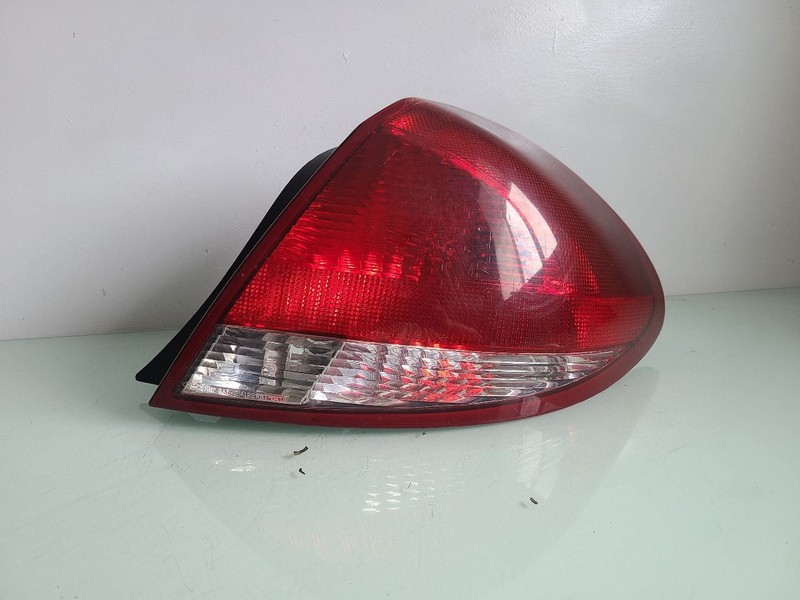 Passenger Tail Light Sedan Quarter Mounted Fits 04-07 TAURUS 559891