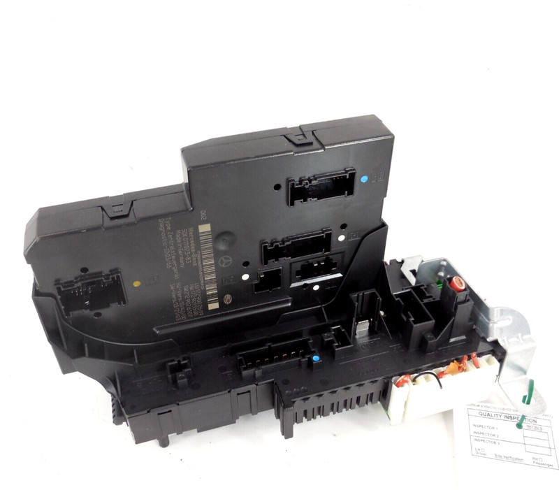2015 15 Mercedes-Benz SLK250 Rear SAM Engine Relay Fuse Box OEM 5DK011023