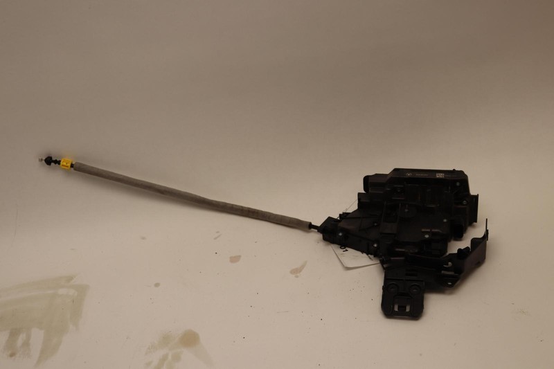 2017-2019 MERCEDES E-CLASS E300 W213 FRONT RIGHT DOOR LOCK LATCH ACTUATOR OEM