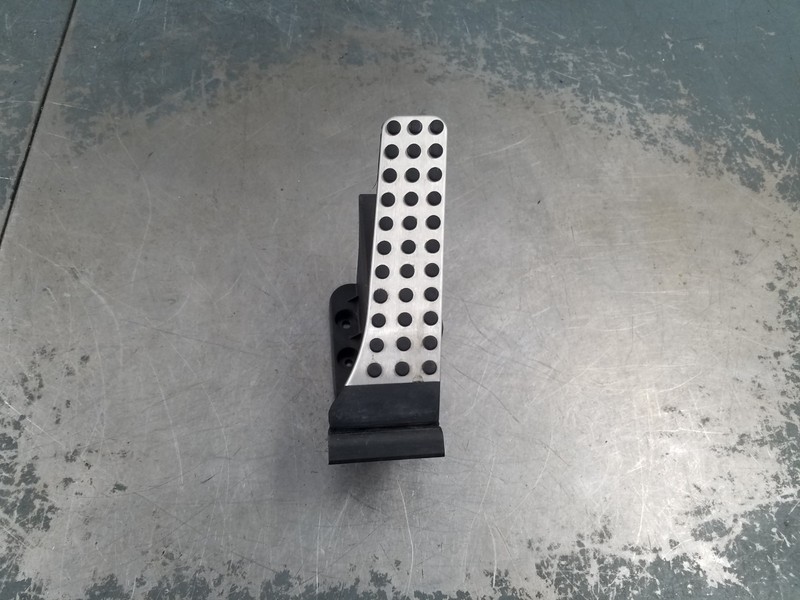 2014 Mercedes AMG E 63 S Accelerator Throttle Pedal #7111 VV4