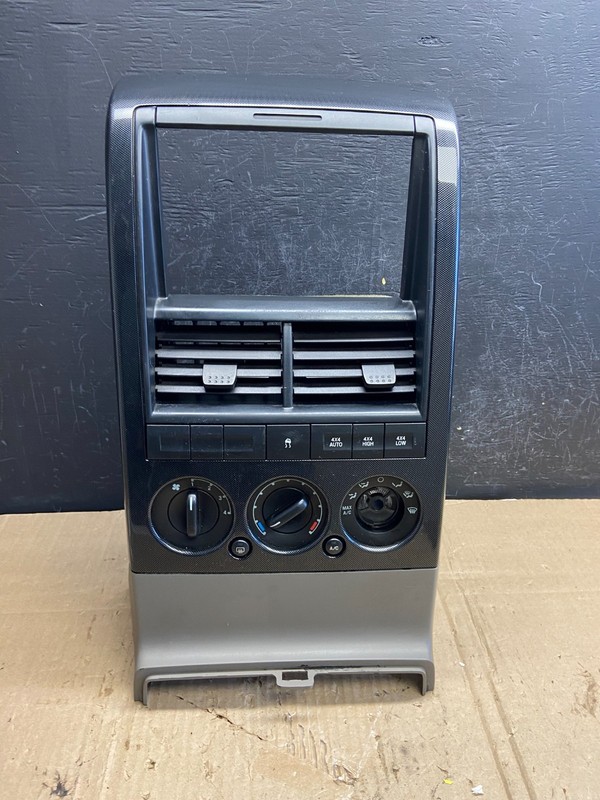 2006 - 2010 Ford Explorer Radio Heater Climate A/C Control BezelTrim AE1968 DG