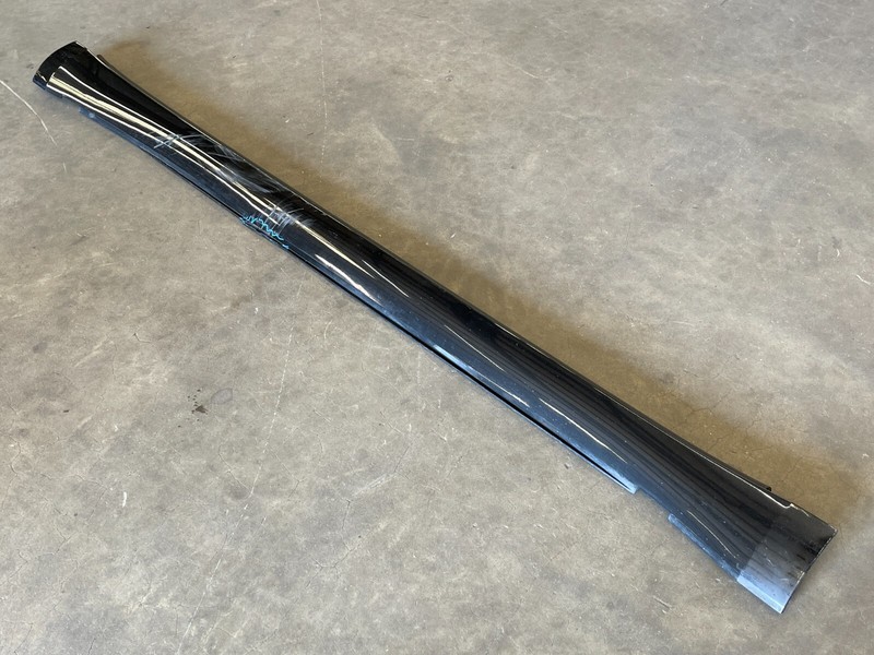 ⭐2018-2024 BUICK ENCLAVE RIGHT PASS SIDE SKIRT ROCKER PANEL COVER OEM LOT2578