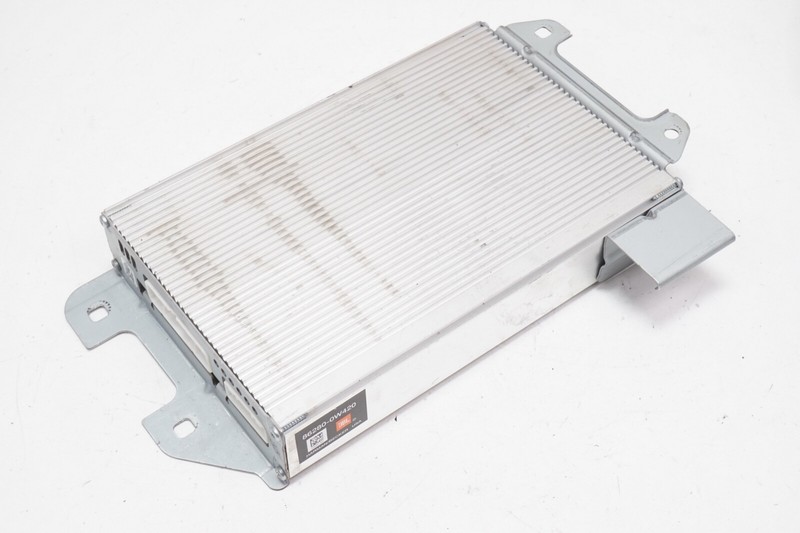 TOYOTA 4RUNNER Audio Amplifier AMP JBL Harman Becker OEM 2006 - 2009