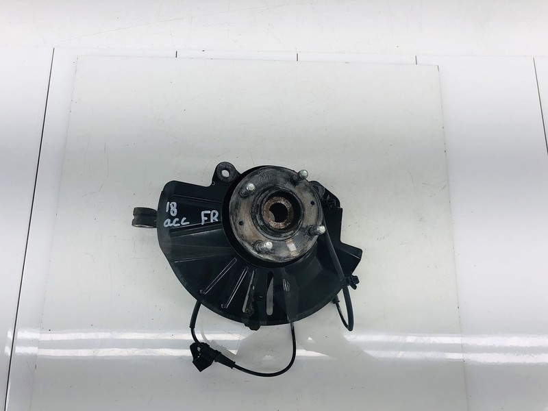 18-22 HYUNDAI ACCENT FWD FRONT RIGHT SIDE SPINDLE KNUCKLE WHEEL HUB OEM