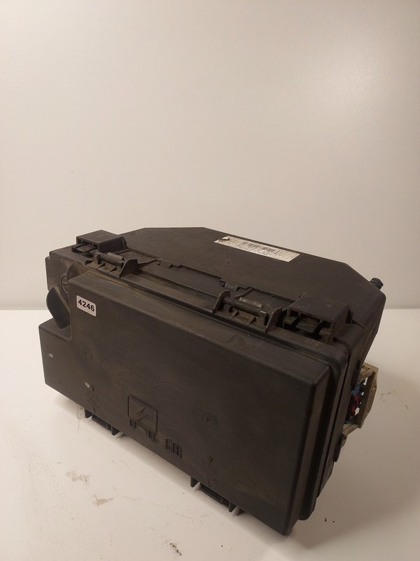 2008-2012 Dodge Grand Caravan 3.8L Engine Fuse Relay Box RTB0CC04E7 OEM w/Lid