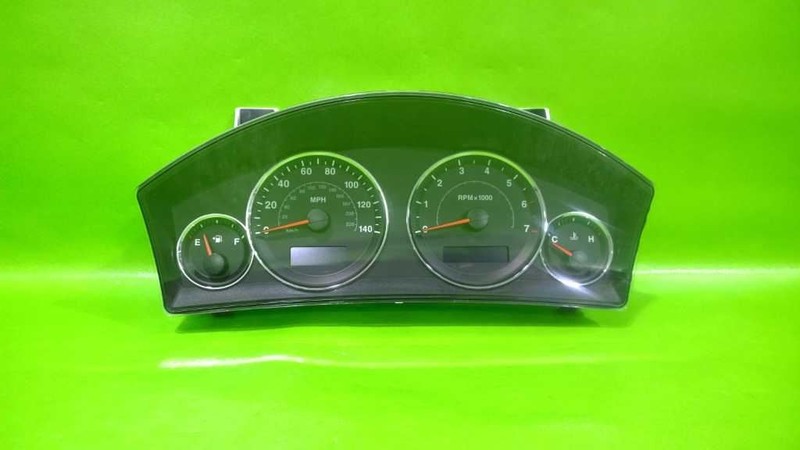 06 COMMANDER 5.7L SPEEDOMETER CLUSTER MPH OEM 4305-1