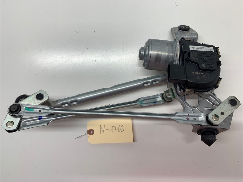 20-22 Tesla Model Y Windshield Wiper Linkage Motor Module 1490242-00-A 1716 S22