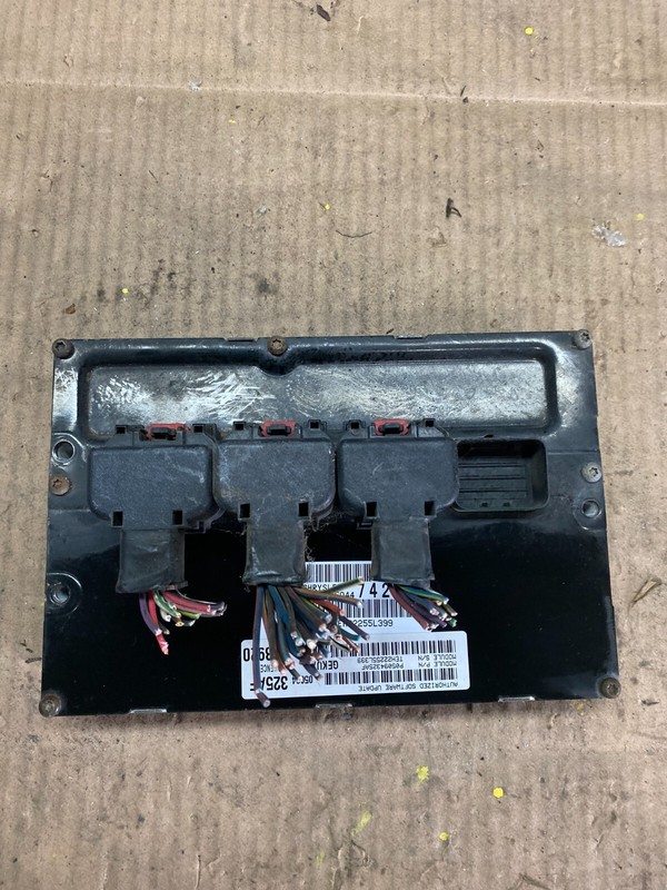 2006 Jeep Grand Cherokee Commander 3.7L Engine Computer ECM ECU D0266 OEM DG1