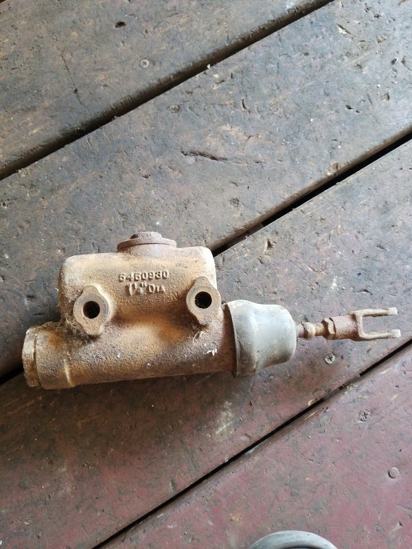 52-55 CHEVROLET N SERIES TRUCK MASTER CYLINDER GM 5450930