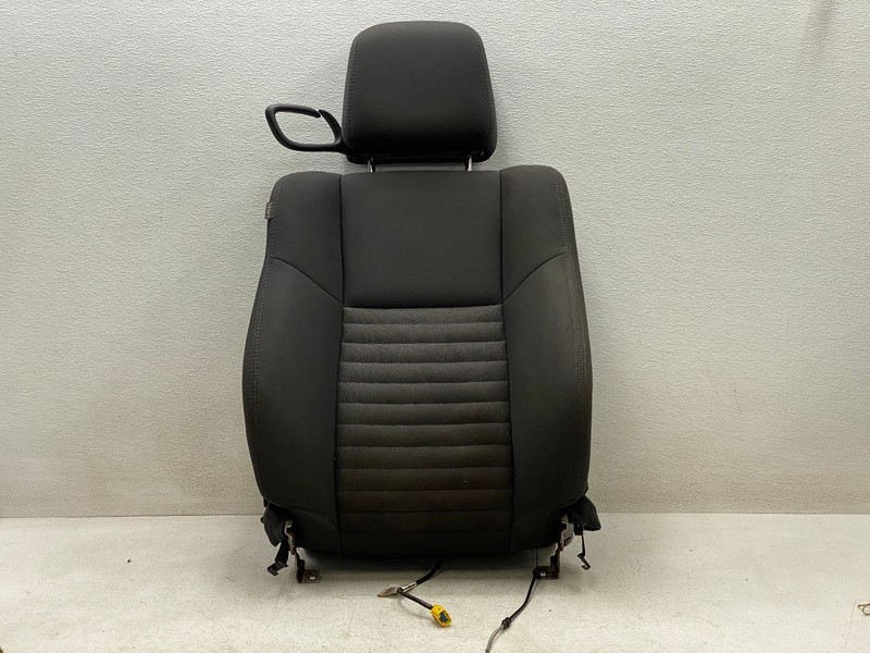 2011-2014 DODGE CHALLEGNGER SXT FRONT RIGHT SIDE UPPER SEAT CUSHION OEM LOT767