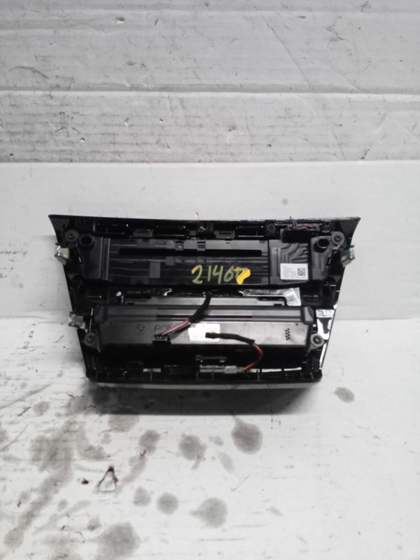 2018 BMW X1 A/C Selector Switch OEM Silver 64114A0EDC7 64k Miles
