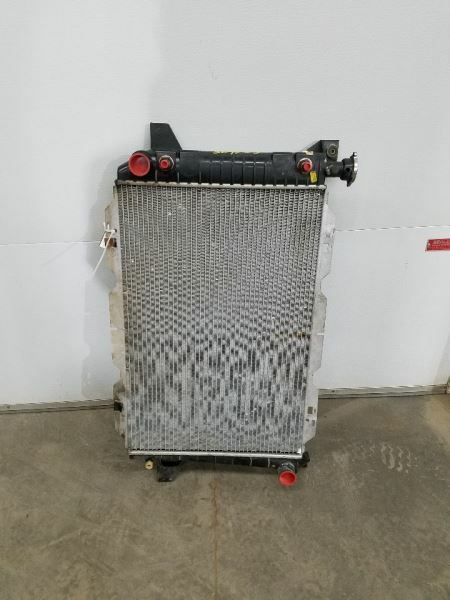 Radiator From 8501 GVW 8-460 C6 Transmission Fits 90-97 FORD F250 PICKUP 254844