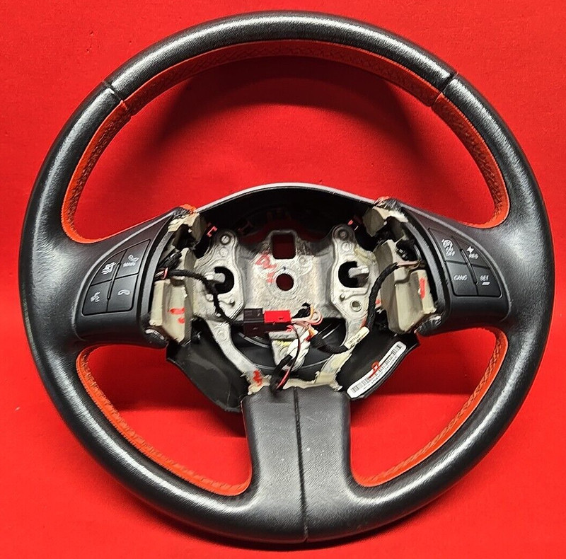 2013 2014 2015 2016 Fiat 500 / Fiat 500e Steering Wheel Black & Red Leather