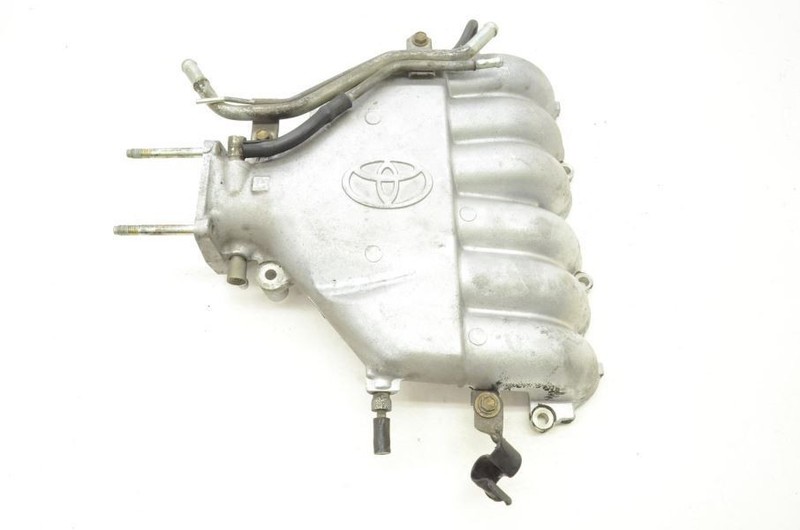 1996-2000 Toyota 4 Runner SR5 3.4L 2WD Upper Engine Intake Manifold