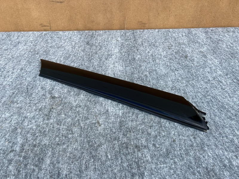 INFINITI QX80 QX56 11-17 OEM FRONT LEFT DRIVER EXTERIOR A PILLAR TRIM MOLDING