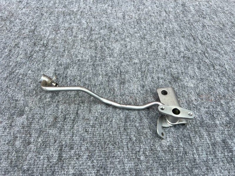 INFINITI Q50 14-21 OEM ENGINE MOTOR FUEL PIPE REGULATOR CROSSOVER ASSEMBLY 3.5L