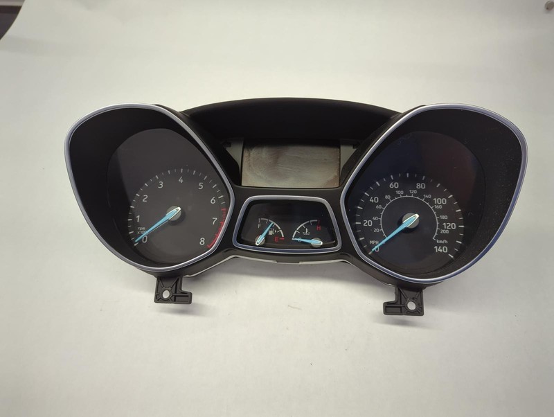 18 FORD ESCAPE Speedometer 27k miles OEM 1 Year Warranty!