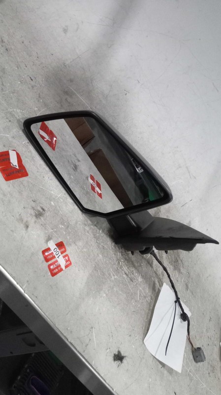 2011 GMC Acadia Left Door Mirror Assembly Silver OEM 557810 153K Miles