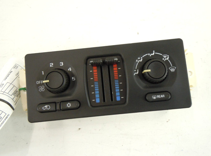 2003-2009 GMC Envoy Front Manual A/C Heat Climate Temperature Control OEM
