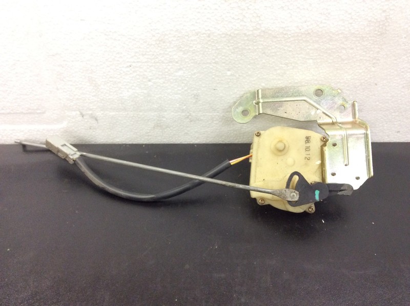 97-01 Honda CR-V Actuator Rear Lower Tailgate Door Power Latch Locking Motor