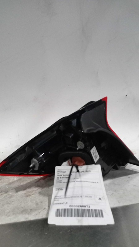 2023 Hyundai Sonata Right Tail Light Assembly White OEM 710805 10K Miles