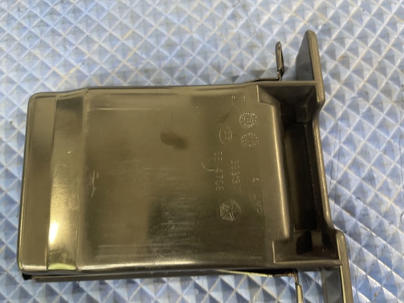 1994-1997 Dodge Ram 1500 Ash Tray Assembly Tested Oem