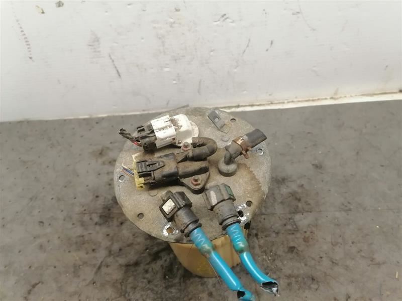 Fuel Pump Assembly Six Screw Mount Fits 03-04 RIO 1206784