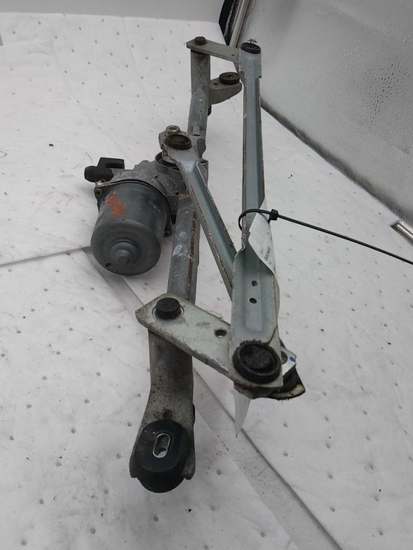 2013 Ford Edge Wiper Motor with Linkage OEM BT4317500BA 131K Miles Blue