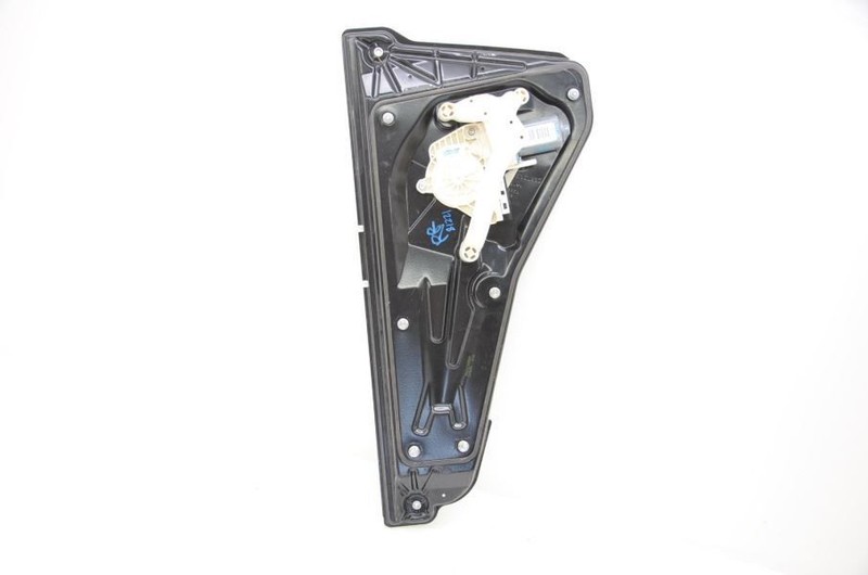 2006-2013 Range Rover Sport HSE Passenger Right Rear Window Regulator and Motor