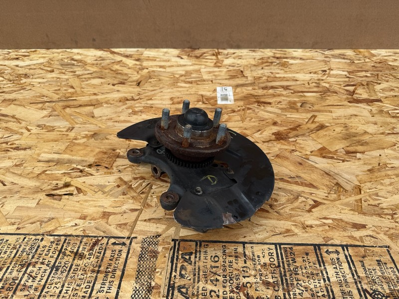 FORD MUSTANG GT 2015-2023 OEM FRONT RIGHT PASSENGER SPINDLE KNUCKLE HUB BEARING