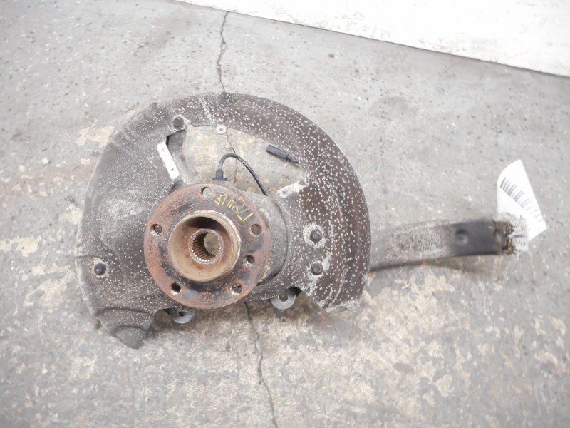 07-18 BMW X5 Front Driver Left Spindle Knuckle Hub OEM