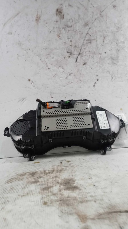 2015 Audi A6 Speedometer Gauge Black OEM 4G8920984 122K Miles