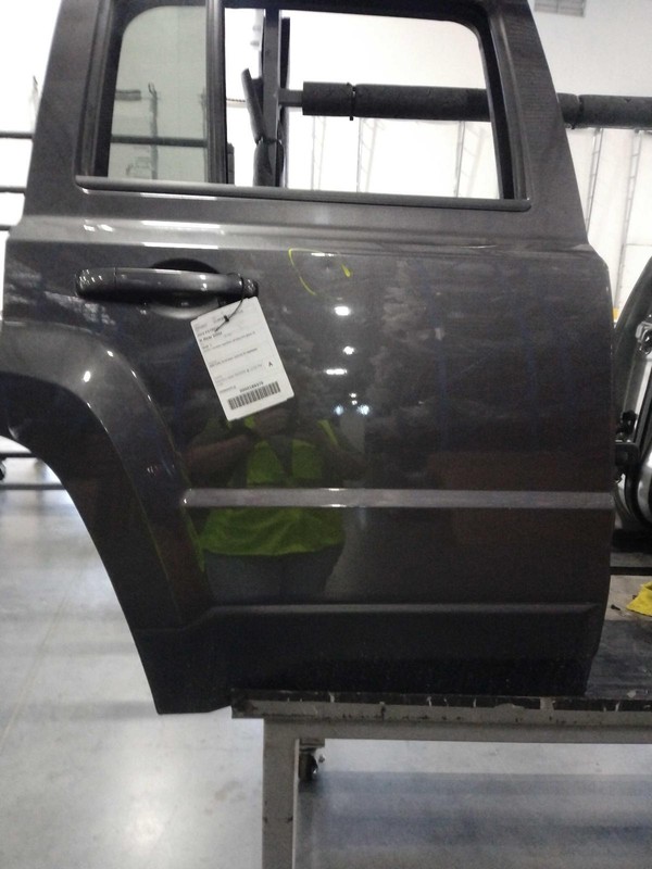 2015 Jeep Patriot Grey Right Rear Door OEM Used 104K Miles #230195