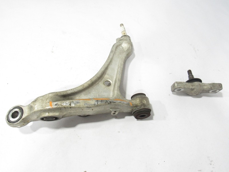 15-19 Lexus RC300 2016 3.5L AWD Front Left Suspension Control Arm Set 2 PCS ;:Y