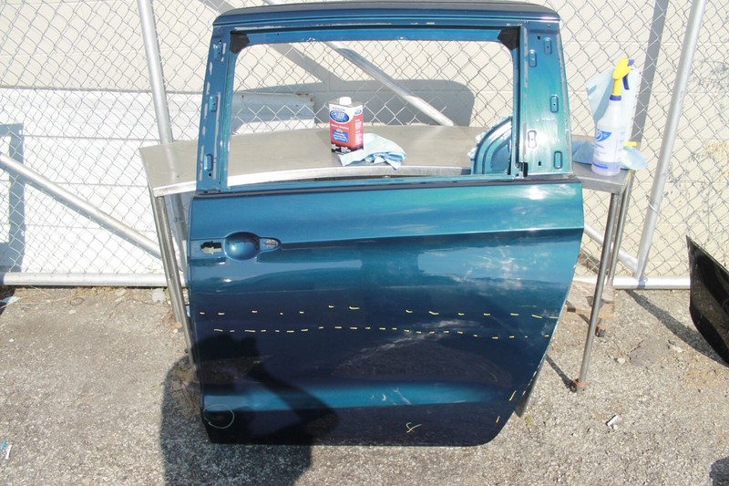 2017-2023 CHRYSLER PACIFICA LEFT DRIVER SIDE ALUMINIUM REAR DOOR SHELL NICE OEM