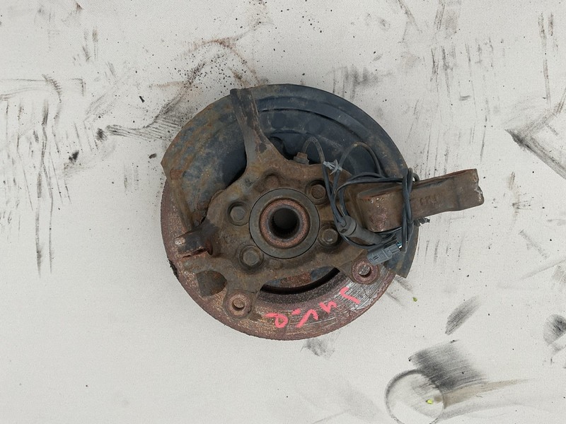 FRONT RIGHT WHEEL HUB FOR NISSAN JUKE 446620