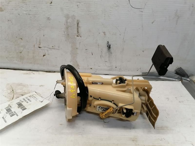 Passenger Fuel Pump Assembly Convertible M54 Fits 01-06 BMW 325i 1306318