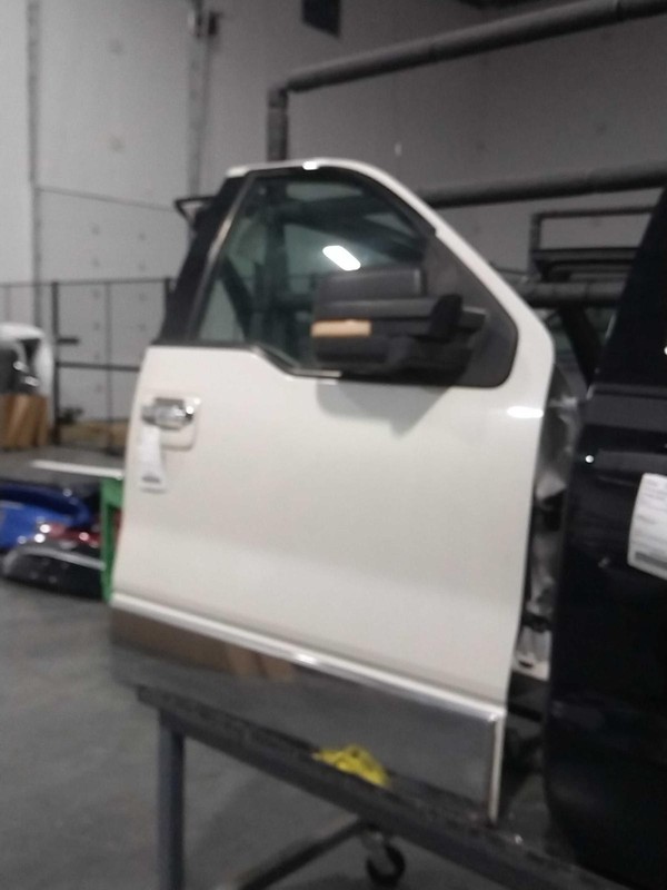 2006 Lincoln LT Right Door White 4DR PU Used OEM 430732 116K Miles