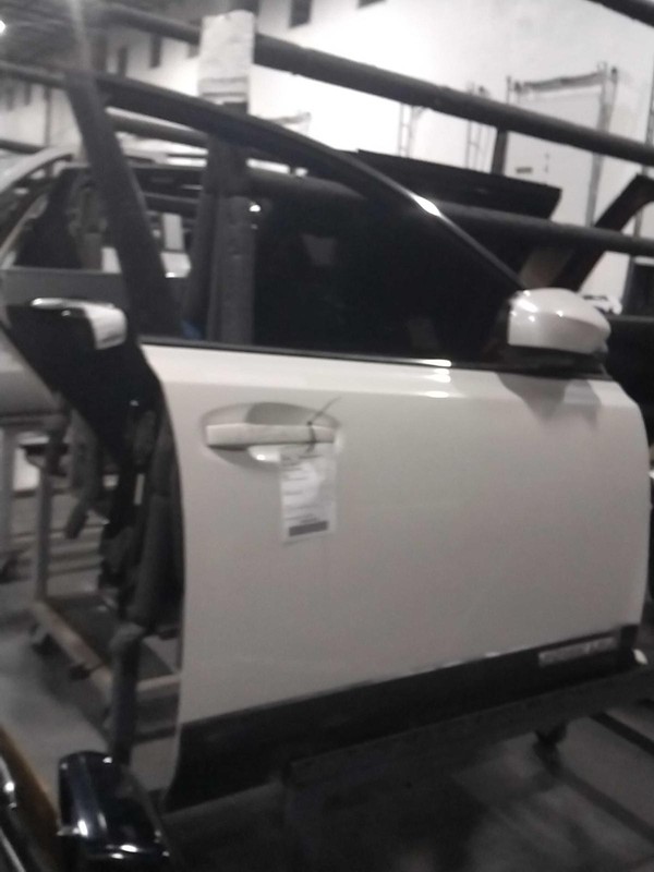 2011 Subaru Legacy Right Door White 4DR SUV OEM Used Part 504527