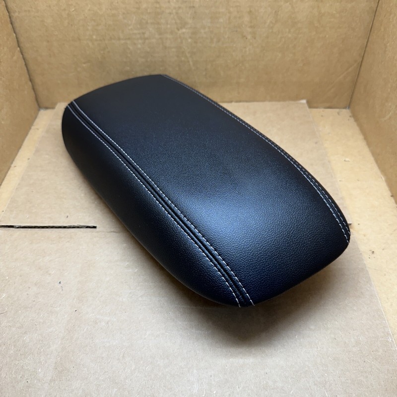 2020-2024 Ford Escape Black Leather Arm Rest Armrest Center Console Lid OEM