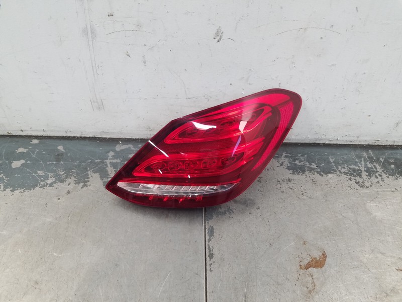 2016 Mercedes AMG C 63 S Right Passenger Tail Light #4566 Y4