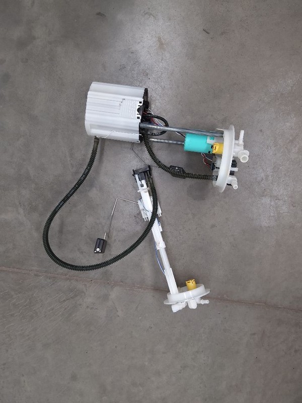 Fuel Pump Assembly Tank Mounted 2.4L Primary Fits 12-17 EQUINOX 260766
