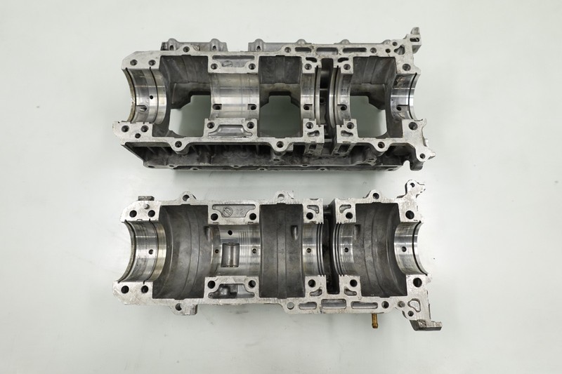 NICE 1998 Polaris Ultra 680 OEM Engine Crank Cases 3085575
