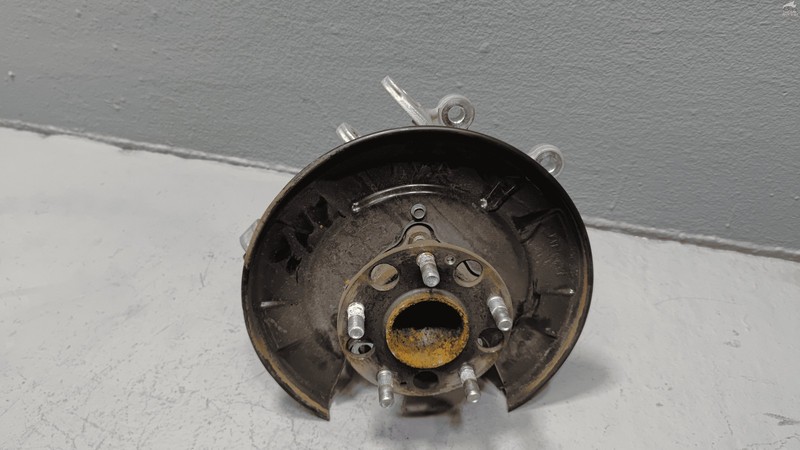 2018-2020 Honda Accord Hybrid Rear Left Driver Side Spindle Knuckle Hub OEM