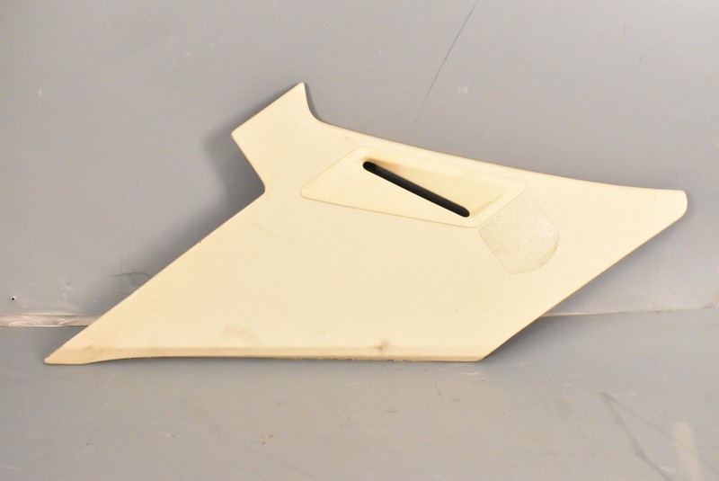 1995 MERCEDES-BENZ W124 E300D RIGHT PASSENGER SIDE C PILLAR TRIM PANEL OEM
