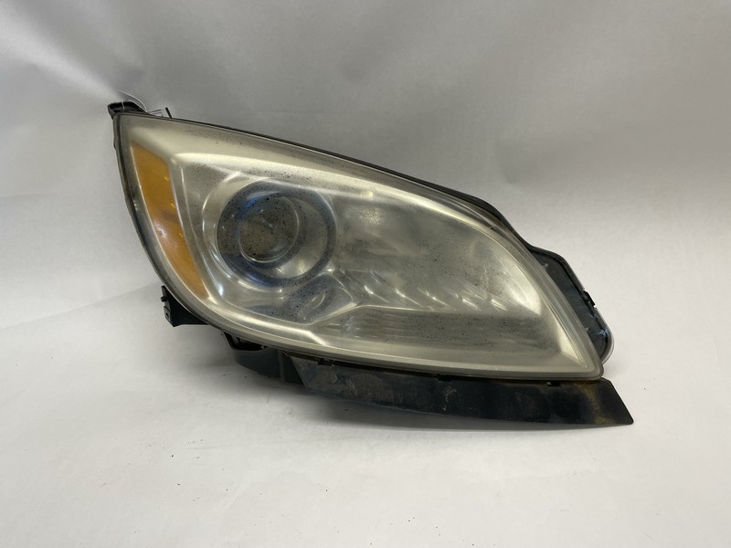 2012-2017 BUICK VERANO RH PASSENGER SIDE HEADLIGHT CLOUDY OEM GOOD TABS HALOGEN