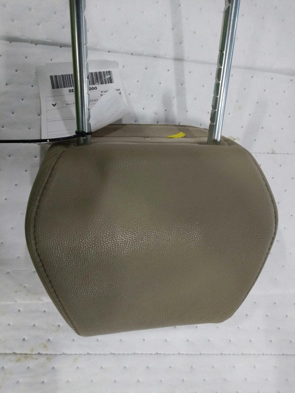 2016 Acura MDX Left Side White Headrest - Used, 122k Miles, OEM Quality