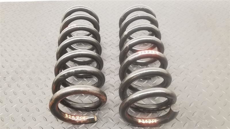 03-19 Chevrolet Express Van Front Coil Springs Pair OEM 15120847
