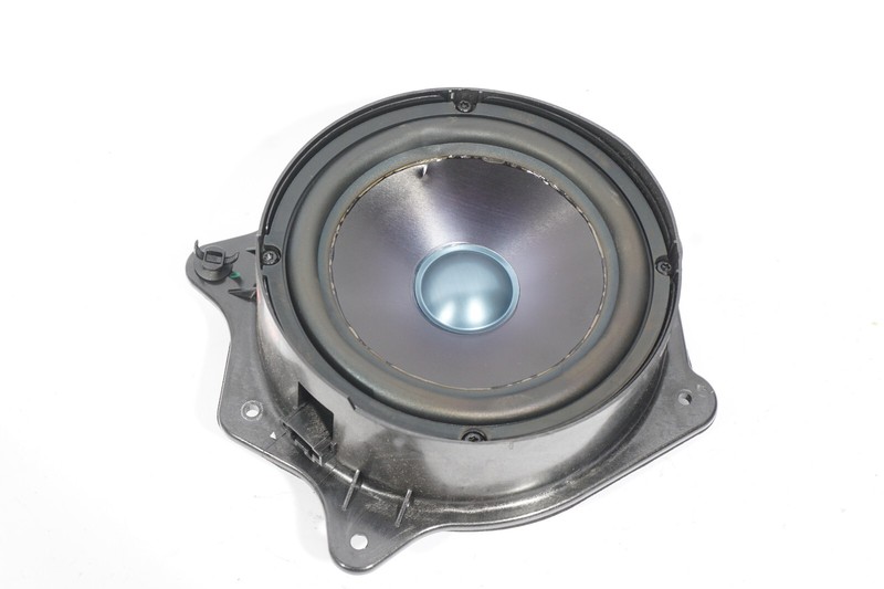 2007 - 2009 MERCEDES BENZ S550 W221 REAR RIGHT PASSENGER SIDE DOOR SPEAKER OEM
