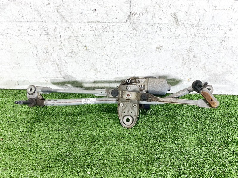15-18 AUDI Q3 FRONT WINDSHIELD WIPER TRANSMISSION LINKAGE W/ MOTOR OEM